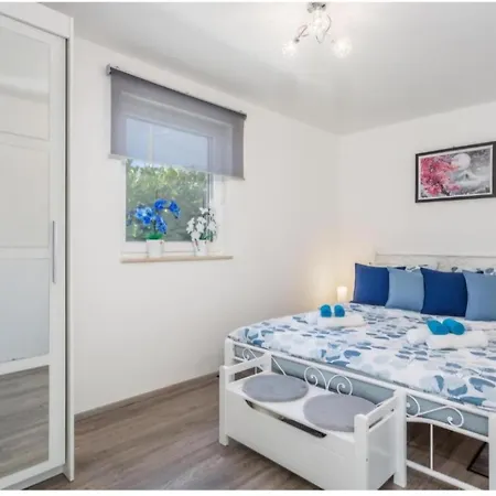 M&l Apartment