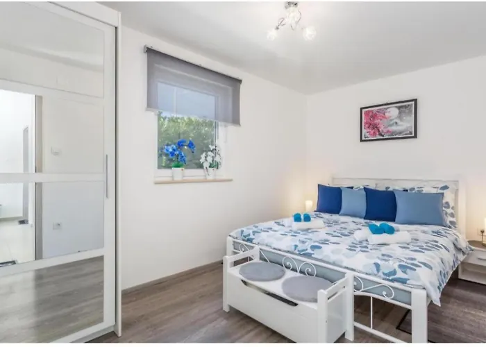 M&l Apartment